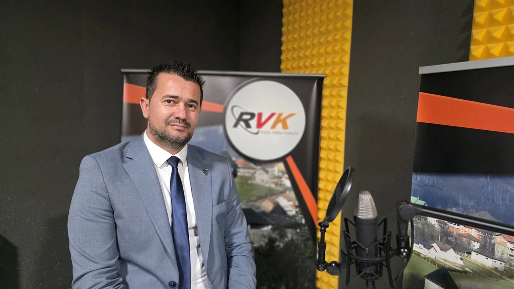 Vlada USK: Za škole u Velikoj Kladuši i Stari grad preko 1,2 miliona KM