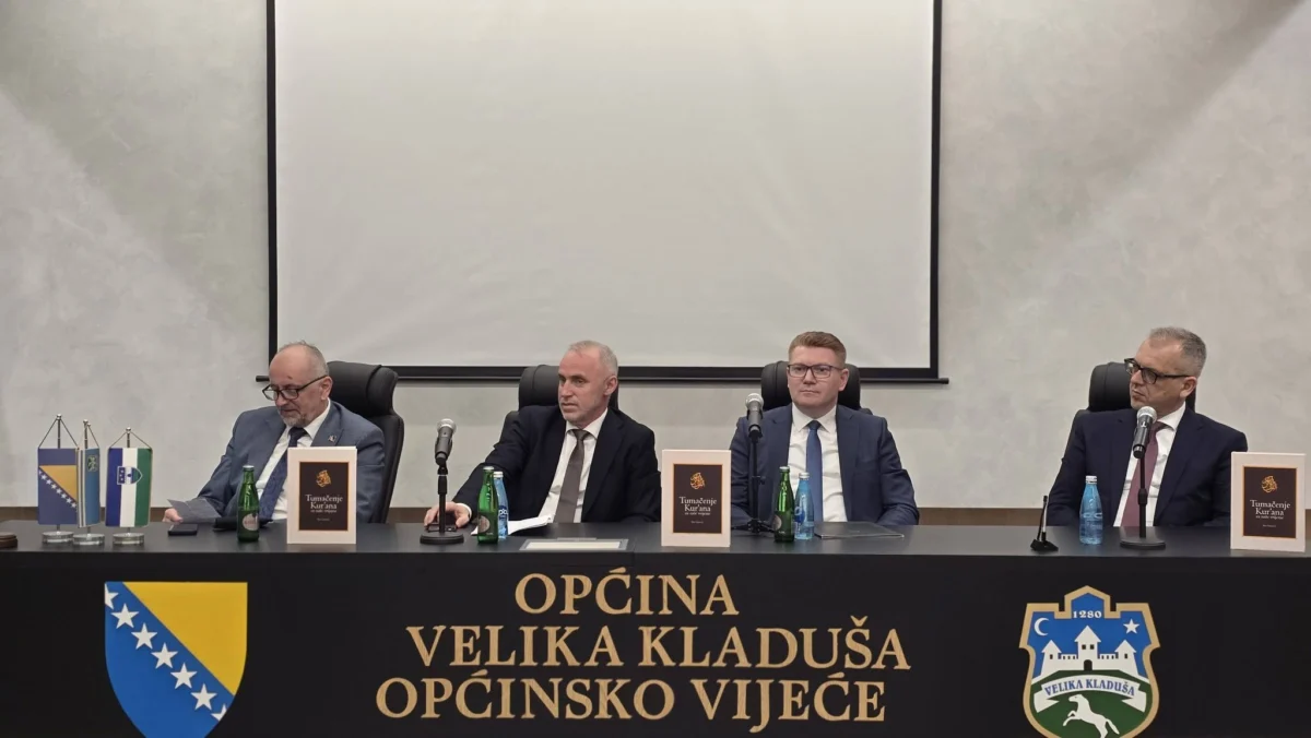Promovirana knjiga „Tumačenje Kur’ana za naše vrijeme“ u Velikoj Kladuši