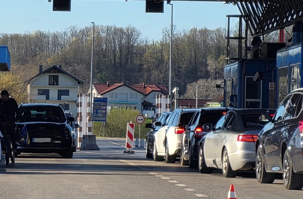 Od danas ulazak/izlazak u zemlje Evropske unije evidentira se potpuno digitalno; nema više pečatiranja pasoša