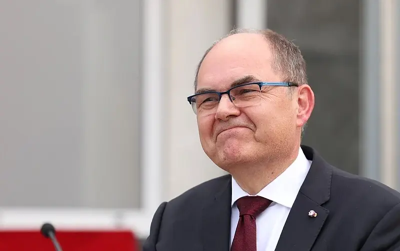 Schmidt potvrdio da napušta funkciju visokog predstavnika: Ostaje do izbora nasljednika