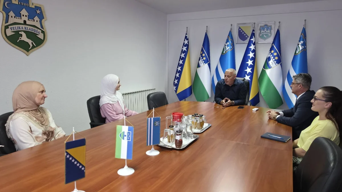 Prijem za Ezanu Kovačević, prvu hafizu Kur'ana Časnog u Velikoj Kladuši