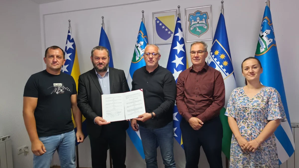 Potpisan Memorandum o razumijevanju i saradnji za izgradnju Islamskog centra u Maljevcu