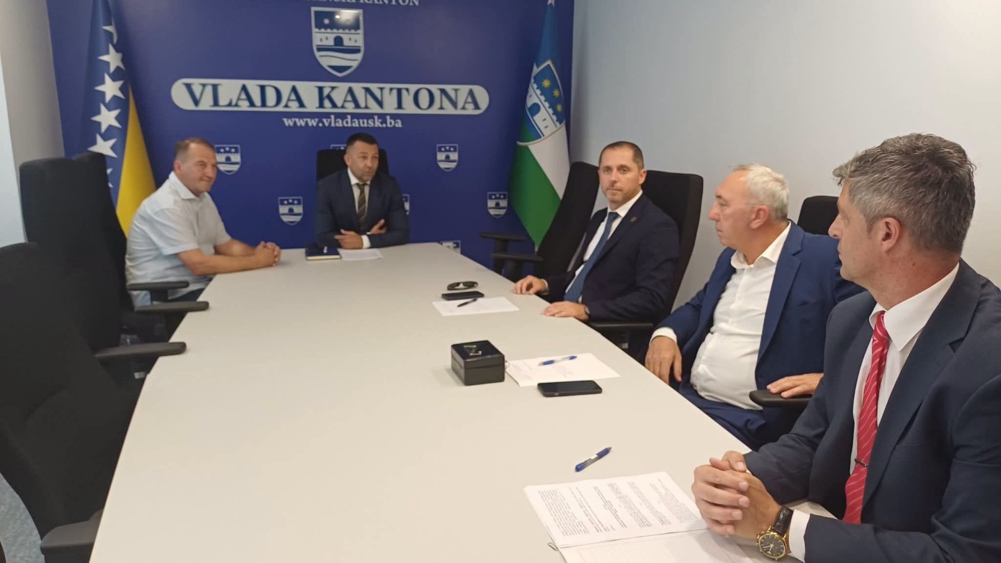Velikoj Kladuši 90.000 KM sredstava iz vodnih naknada za predložene projekte