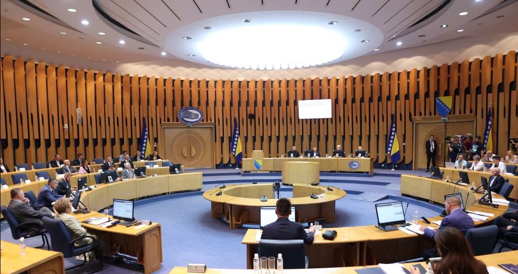 Dom naroda PSBiH usvojio principe prijedloga zakona o VSTV-u i Sudu BiH