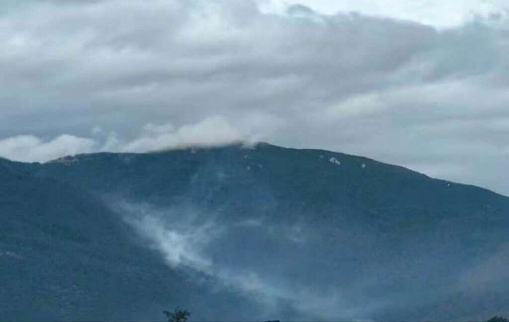 Kiša pomogla stabilizaciji požara na Plješevici, zatražena zračna podrška OS BiH