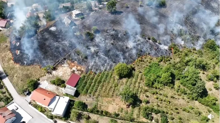Kladuški vatrogasci na izmaku snaga, jučer intervenisali devet puta