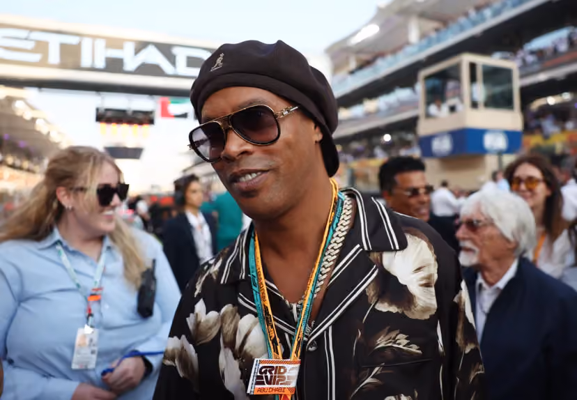 Ronaldinho sa 46 godina zvanično predstavljen u italijanskom klubu Ravenna