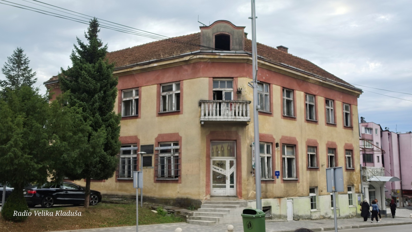 Općinski sud Velika Kladuša: Odgođeno ročište za prvu prodaju Starog hotela putem javnog nadmetanja