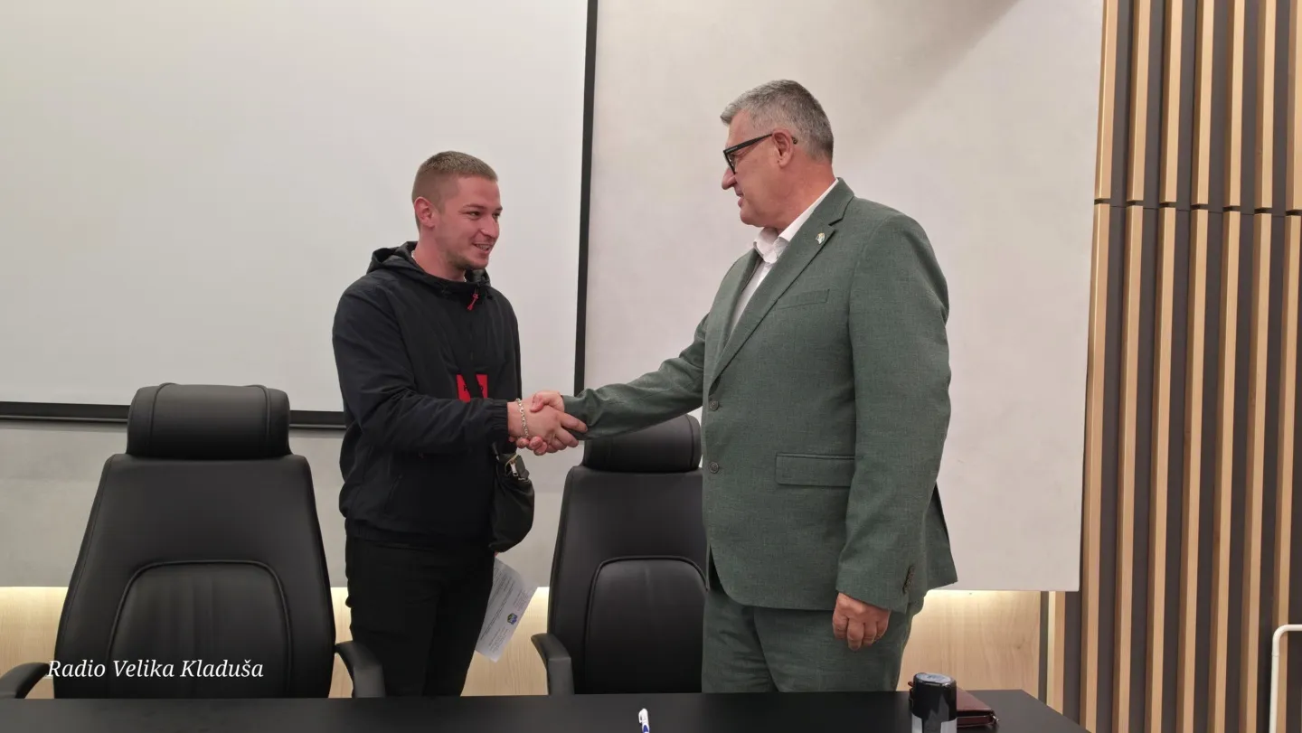 Potpisan ugovor o izvođenju radova čišćenja i uređenja korita Grabarske